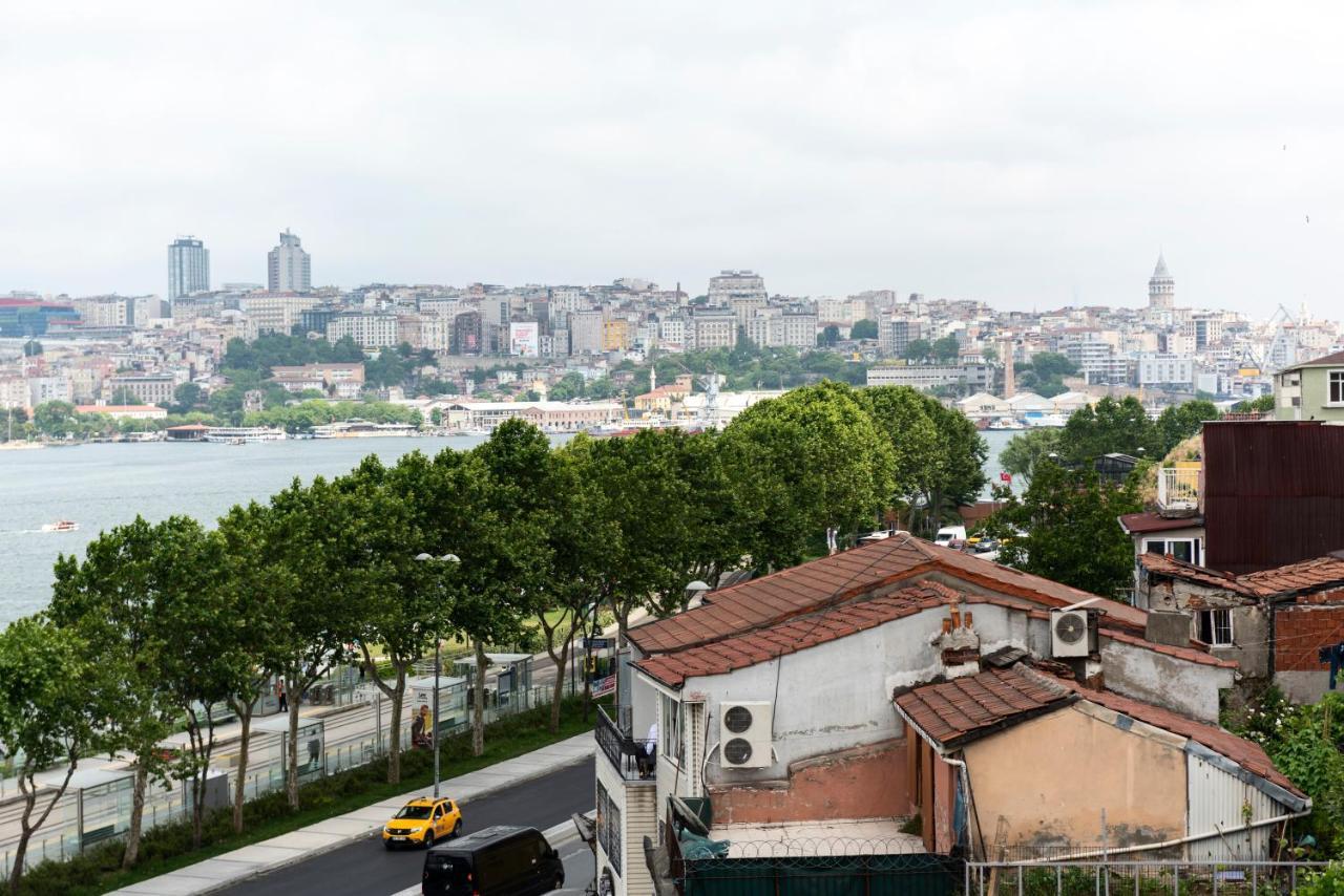 Istanbul Old City Colorful Houses Balat Petrion Hotel المظهر الخارجي الصورة