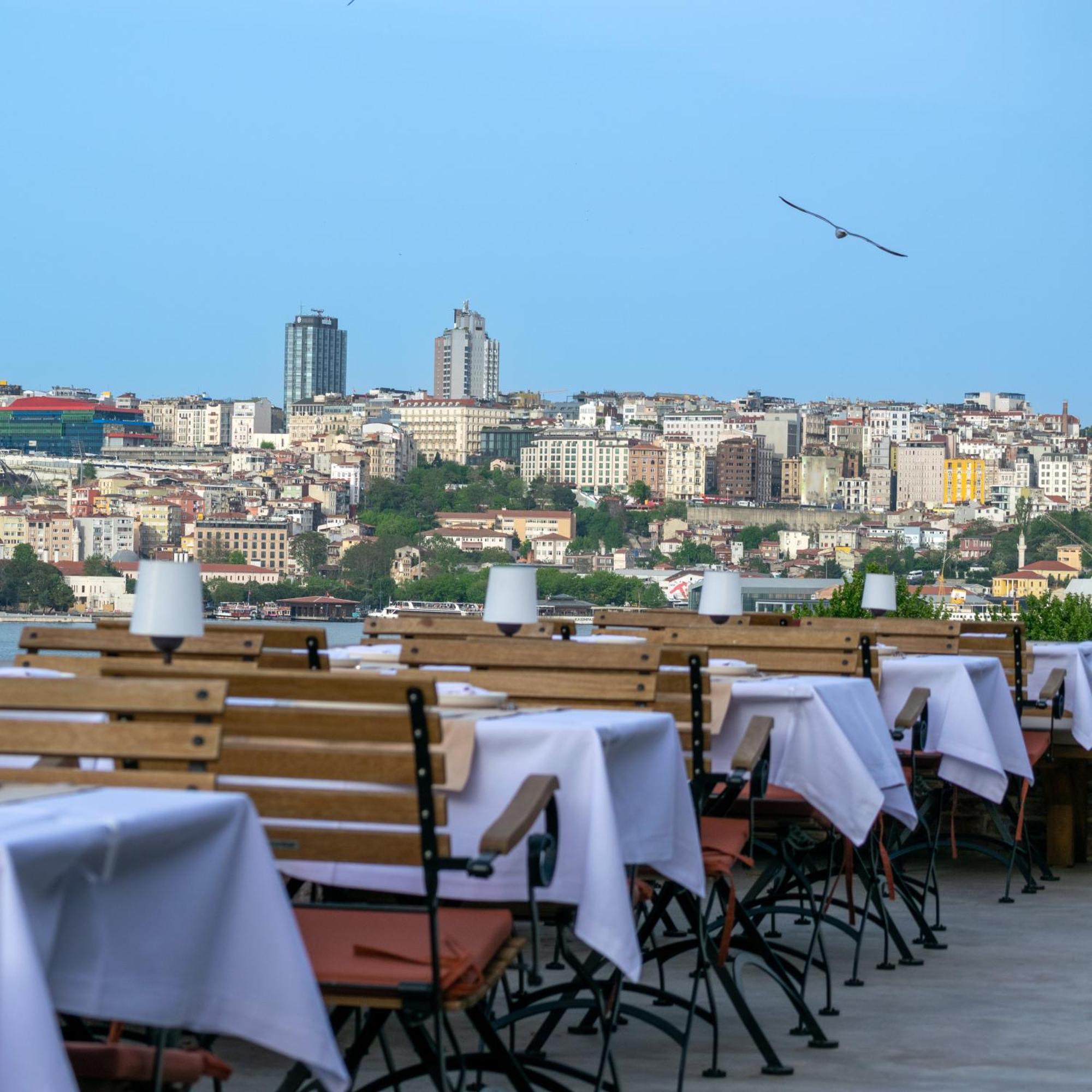 Istanbul Old City Colorful Houses Balat Petrion Hotel المظهر الخارجي الصورة