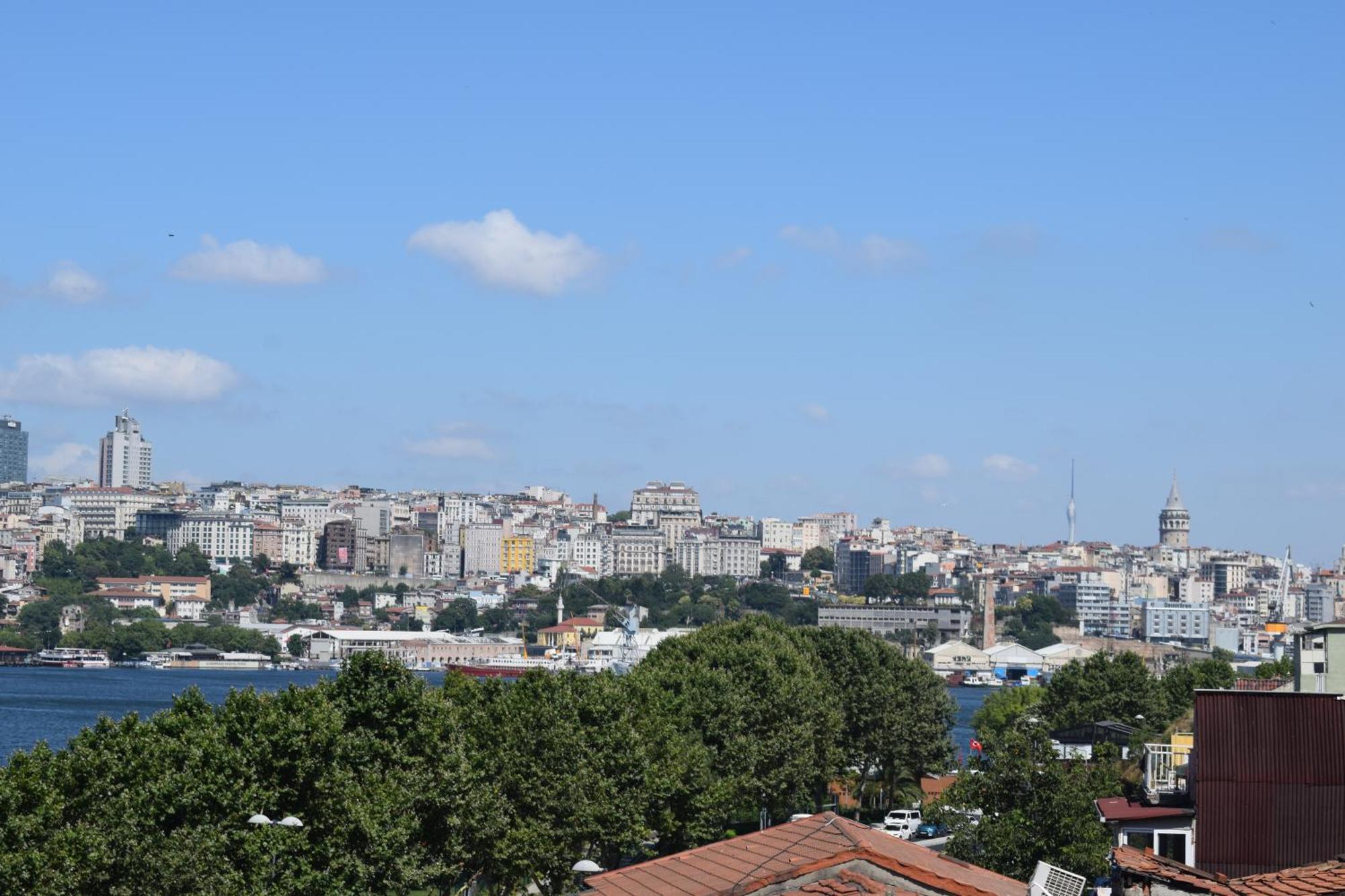 Istanbul Old City Colorful Houses Balat Petrion Hotel المظهر الخارجي الصورة
