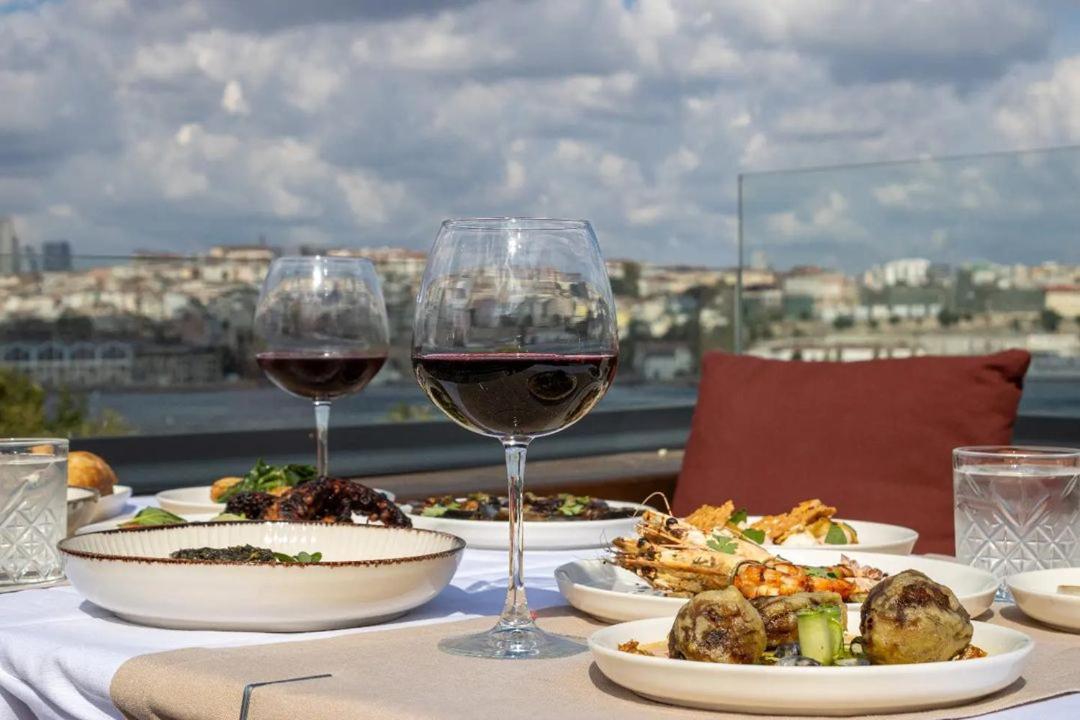 Istanbul Old City Colorful Houses Balat Petrion Hotel المظهر الخارجي الصورة